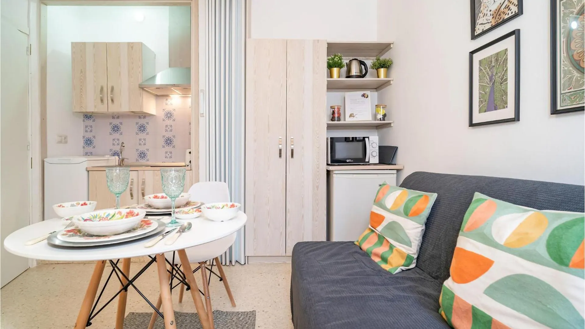 Lovely Apartment In Carmona With Kitchen  Carmona (Seville)